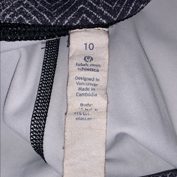lululemon athletica Gray Patterned Leggings - Picture 7 of 8